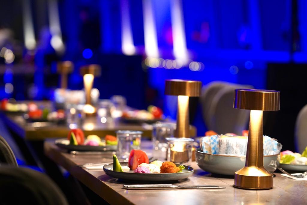 Bosphorus Dinner Cruise ( Unlimited Non Alcoholic Drinks + Dinner + Hotel Transfers) - VIP TABLE