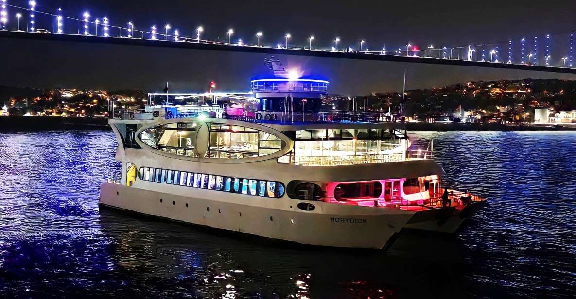 Bosphorus Dinner Cruise - VIP Front Table ( Unlimited Soft Drink + Dinner + Meeting Point)