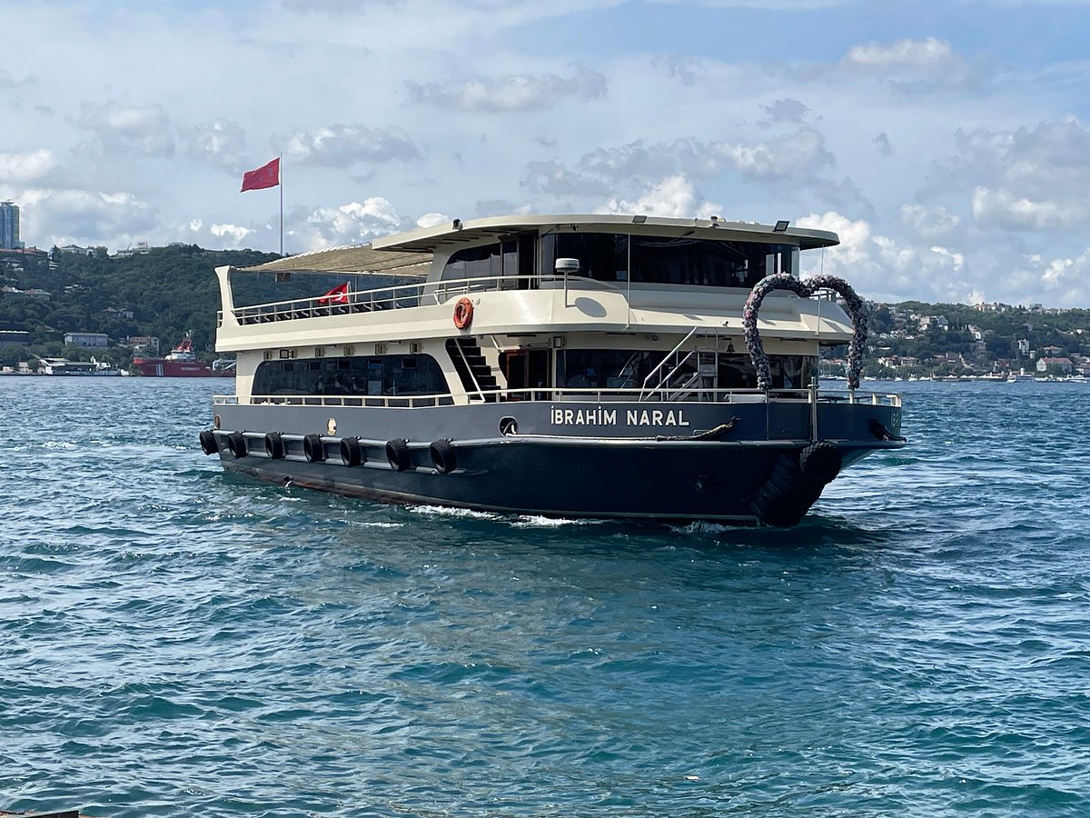 SUNSET TOUR WITH PROFESSIONAL GUIDE