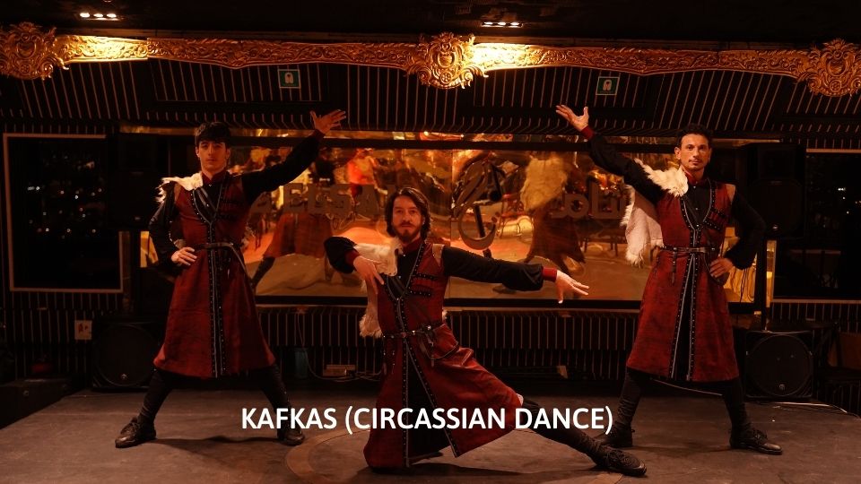 CRAZY SALE - PRIVATE TABLE BOSPHORUS DINNER CRUISE (NON ALCOHOL) - SELF-COMING 